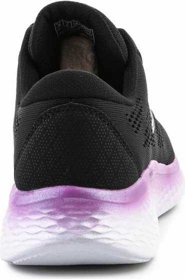 Atlete për femra Skechers, të zeza