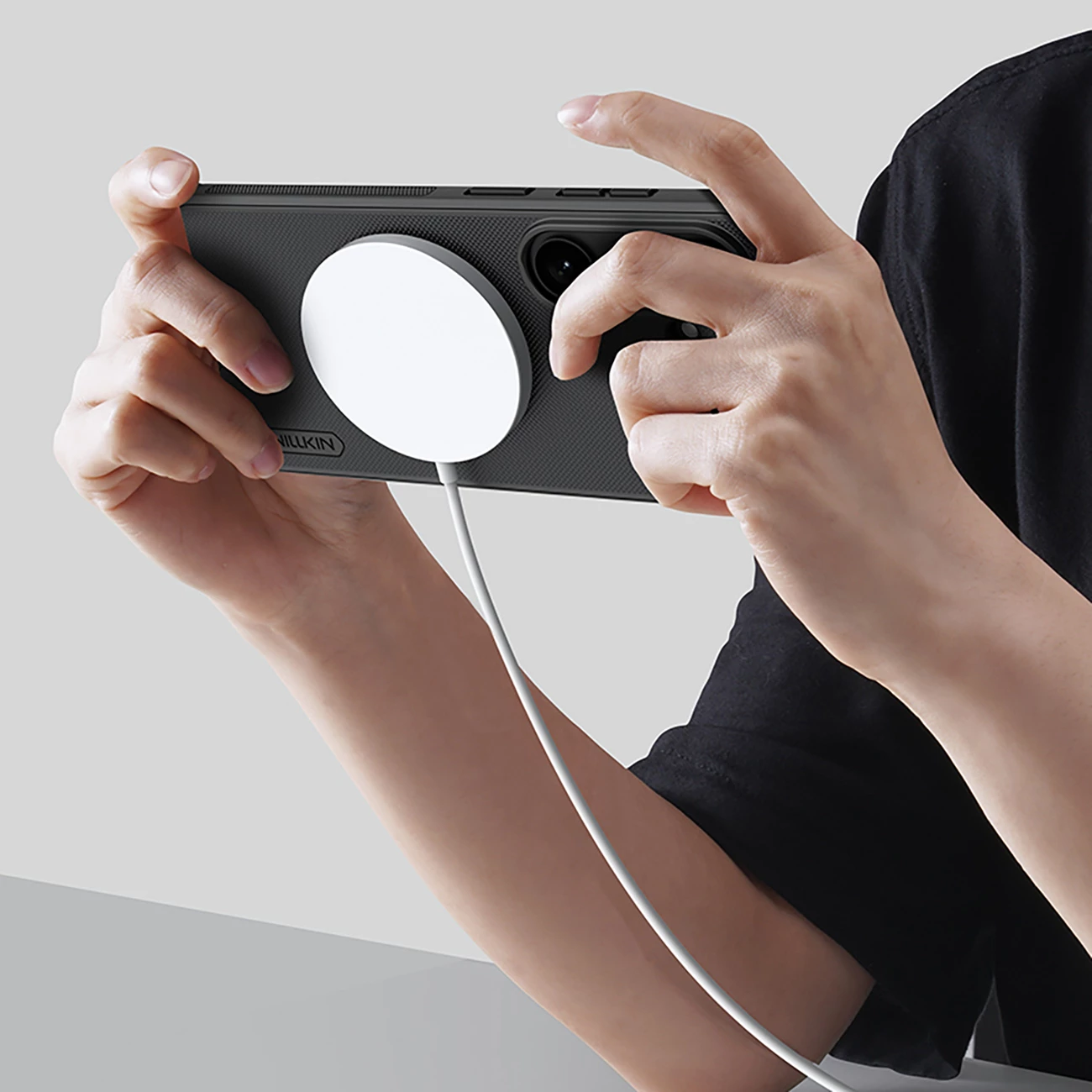 Mbështjellës Nillkin Super Frosted Shield Pro, MagSafe, për Samsung Galaxy S26+, i zi