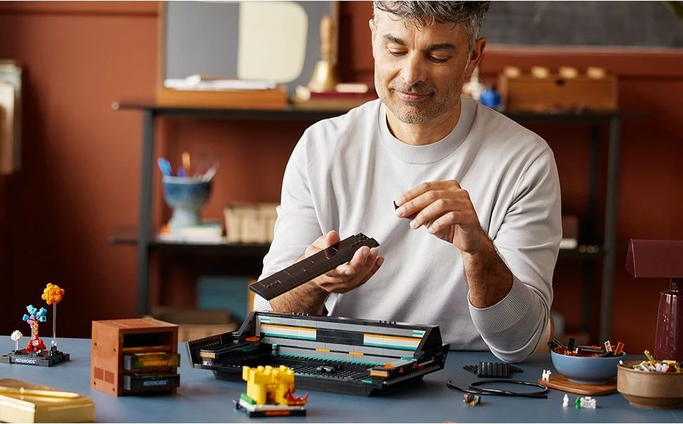 Set ndërtimi LEGO Icons Atari 2600, 2532 pjesë, multikolor