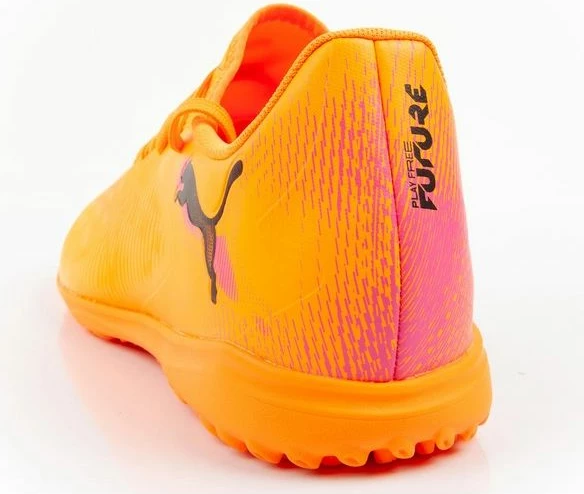 Atlete futbolli për meshkuj Puma Future 8 Play TT, portokalli [Madhësia: 39]