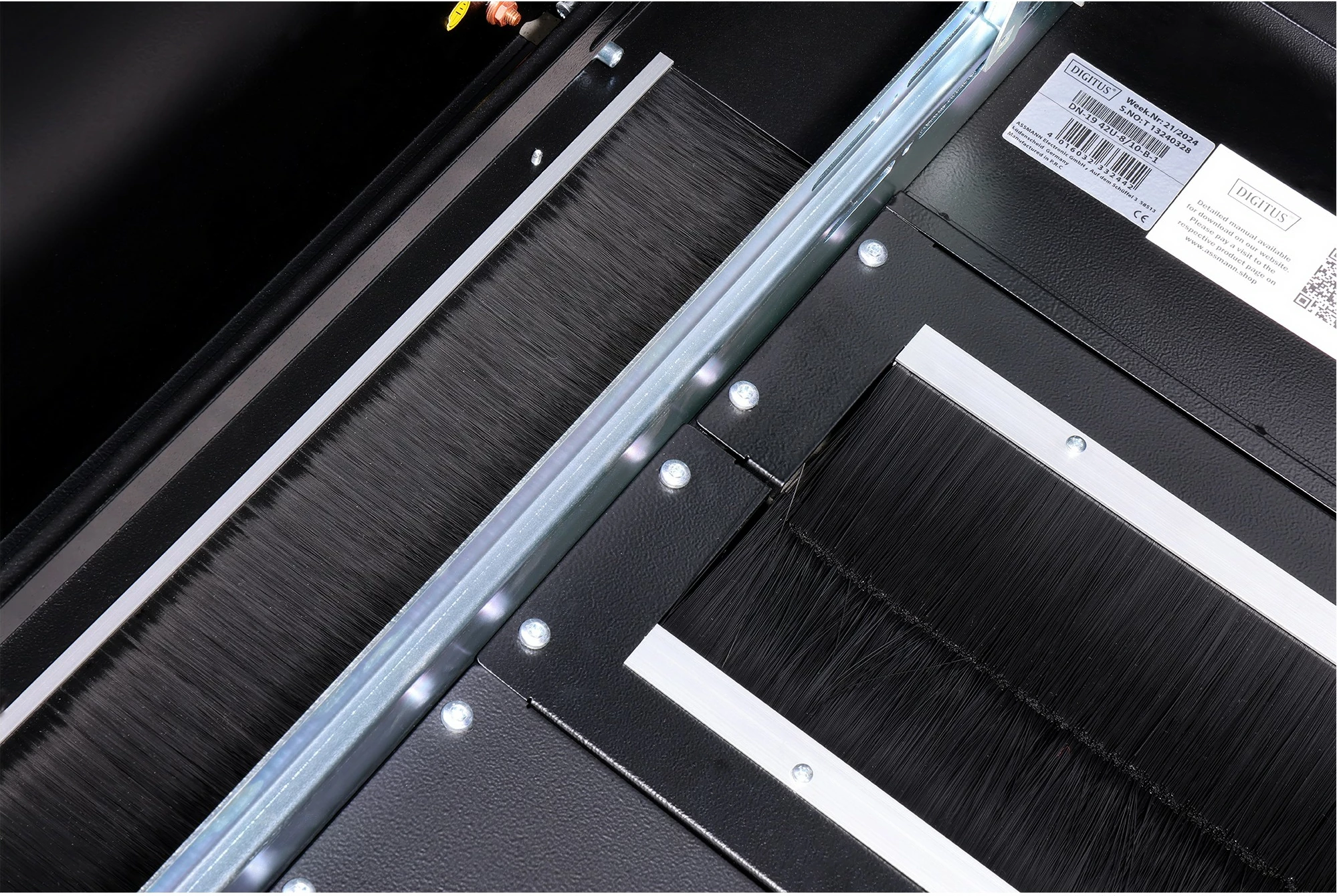 Kasë rrjeti Digitus Unique 42HE, 2053x800x1000mm, e zezë