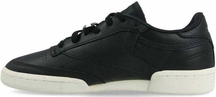 Atlete Reebok për femra, të zeza