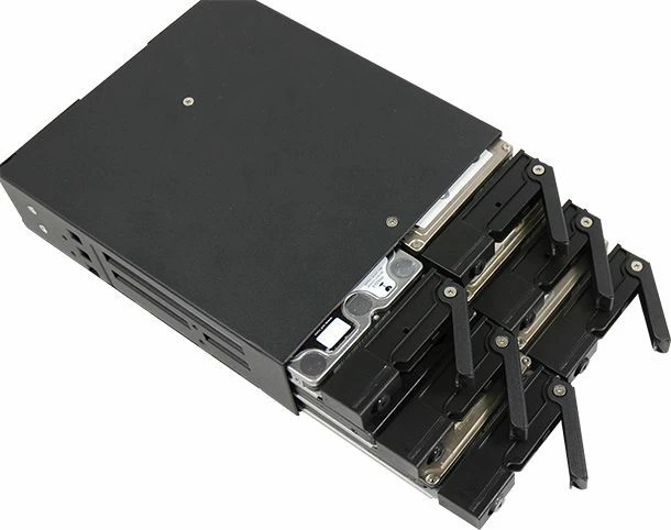Baj hot-swap Chieftec CMR-625, 6x 2.5" SATA III HDD/SSD, ftohje aktive, i zi