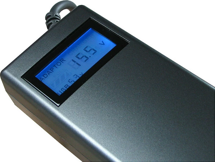Adapter rryme universal për laptop Inter-Tech Nitrox 90W, me ekran LCD, USB, i zi