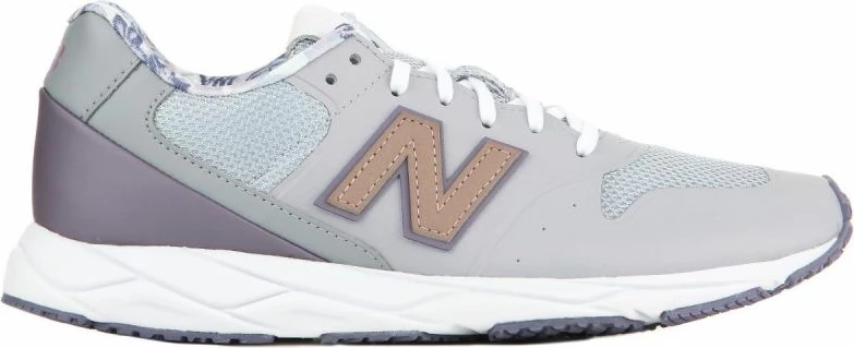 Këpucë New Balance për femra, gri