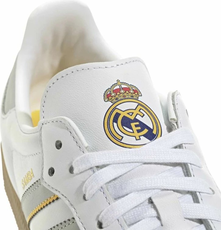 Atlete lifestyle për meshkuj adidas, Real Madrid, të bardha [Madhësia: 42 2/3]