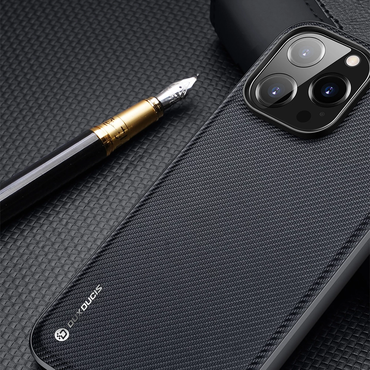 Mbështjellës Dux Ducis Fino për iPhone 14 Pro Max, najlon, kaltër