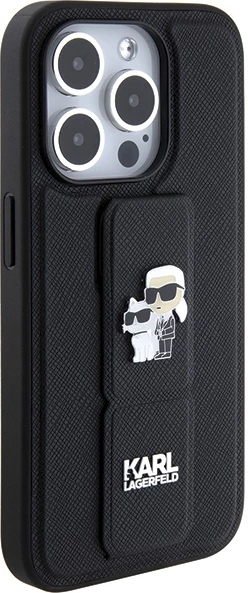 Mbështjellës Karl Lagerfeld Gripstand Saffiano Karl&Choupette Pins për iPhone 15 Pro Max, i zi