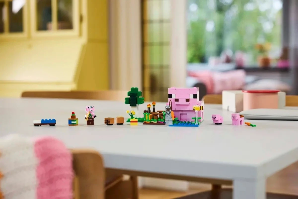 Lego Minecraft 21268 Baby Pig House