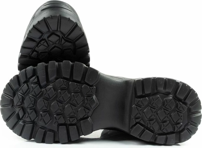 Atlete dimri për femra Lee Cooper, të zeza