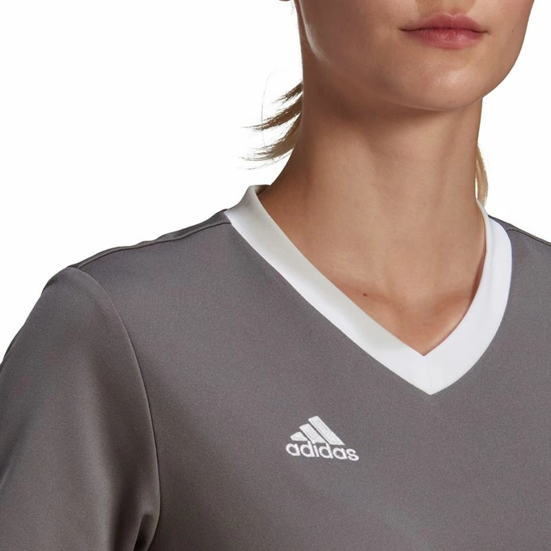 Maicë adidas për femra, gri [Madhësia: XS]