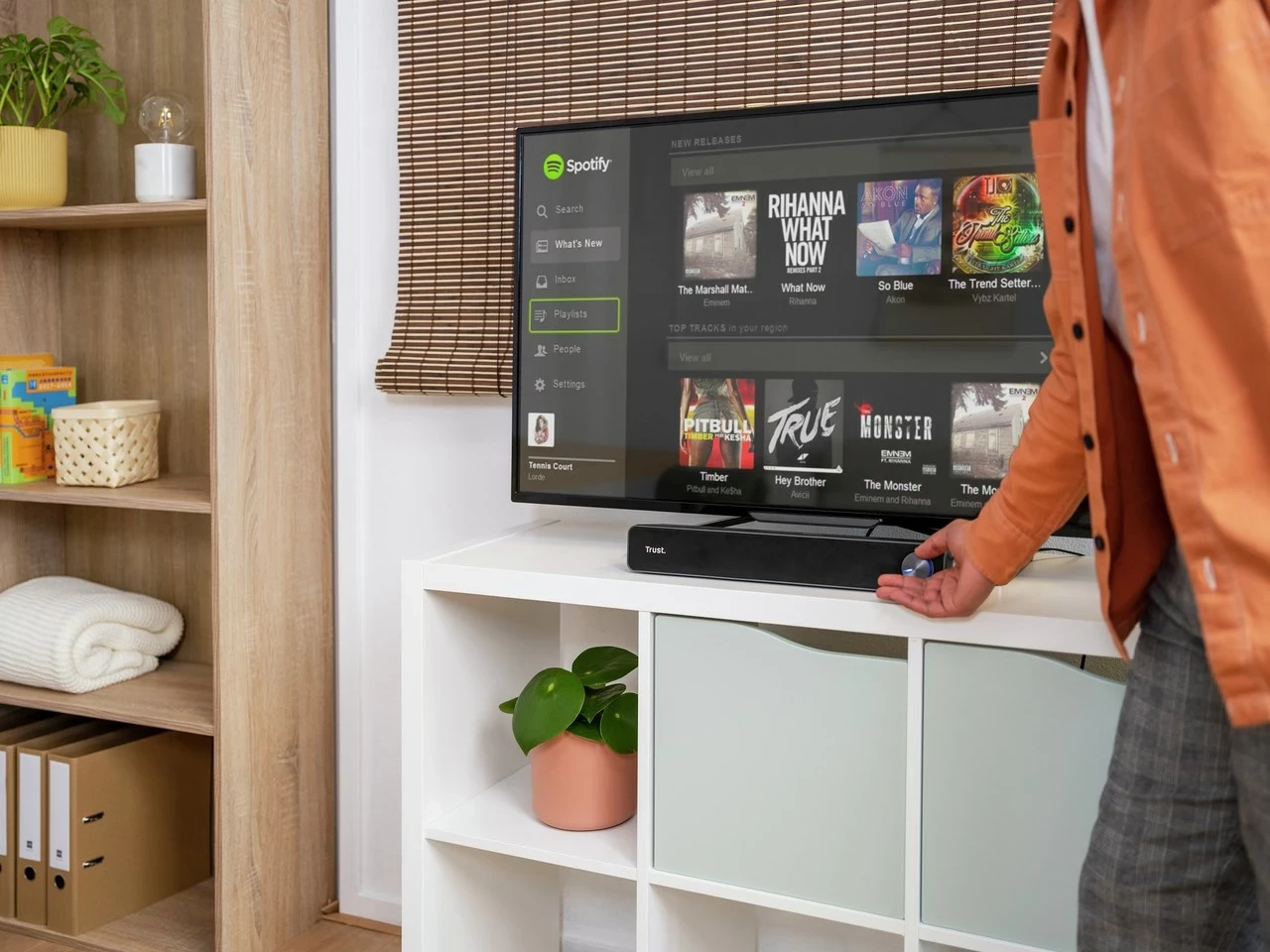 Bokse Trust Arys, 2.0 kanale, 6 W, Të zeza