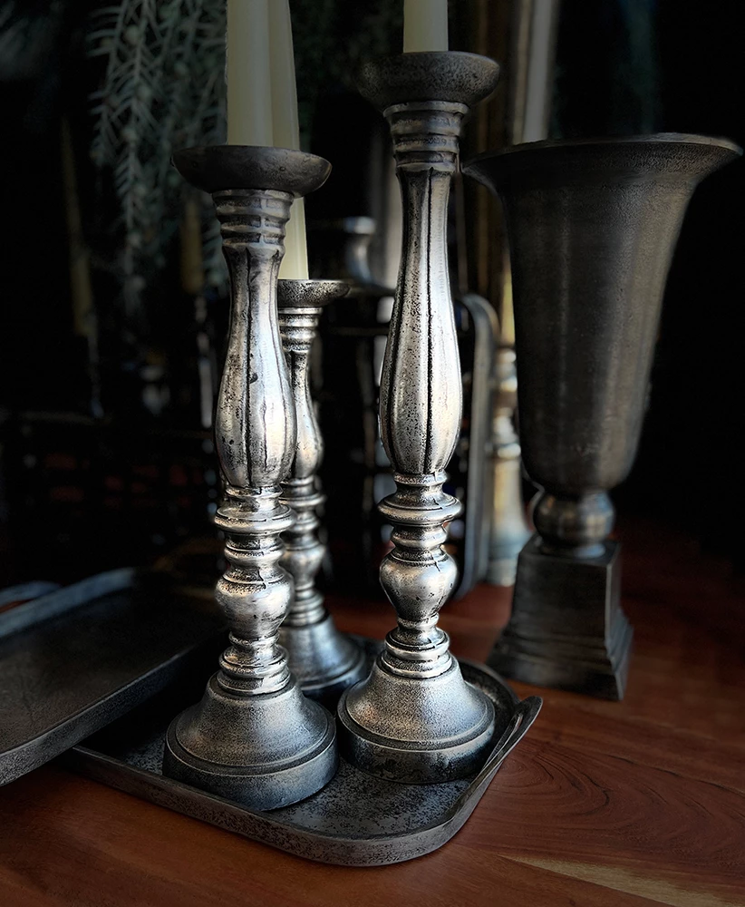 Set mbajtës qirinjsh LUSAR, 3 copë, alumin, ngjyrë argjendi antike, 11x11x40 cm