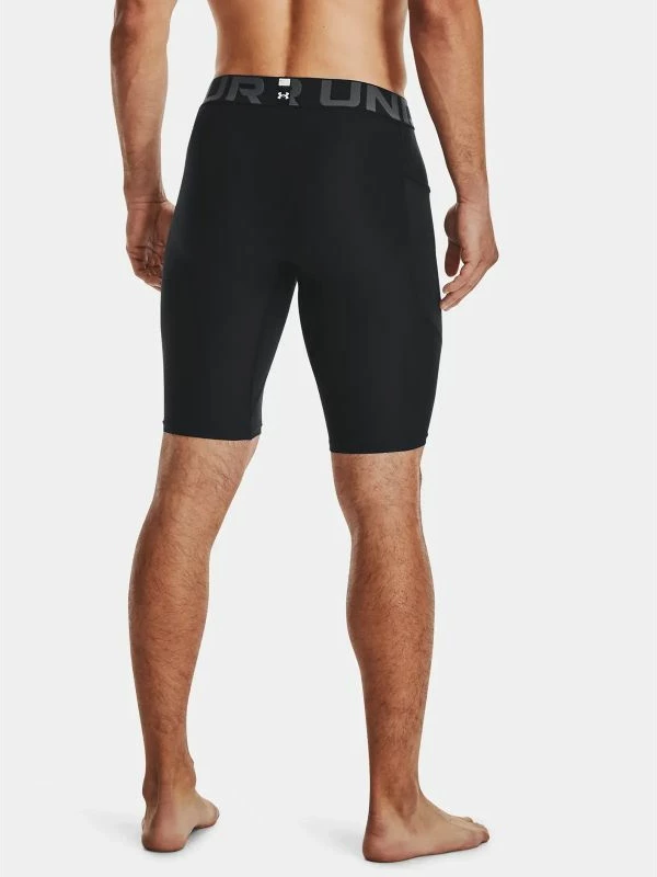 Shorce për stërvitje për meshkuj Under Armour, të zeza