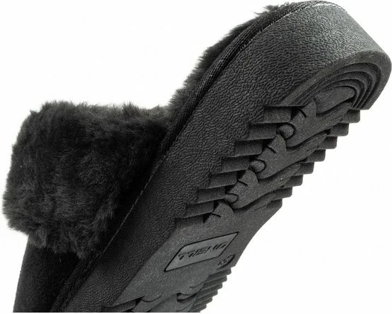 Papuqe për femra O'Neill, të zeza