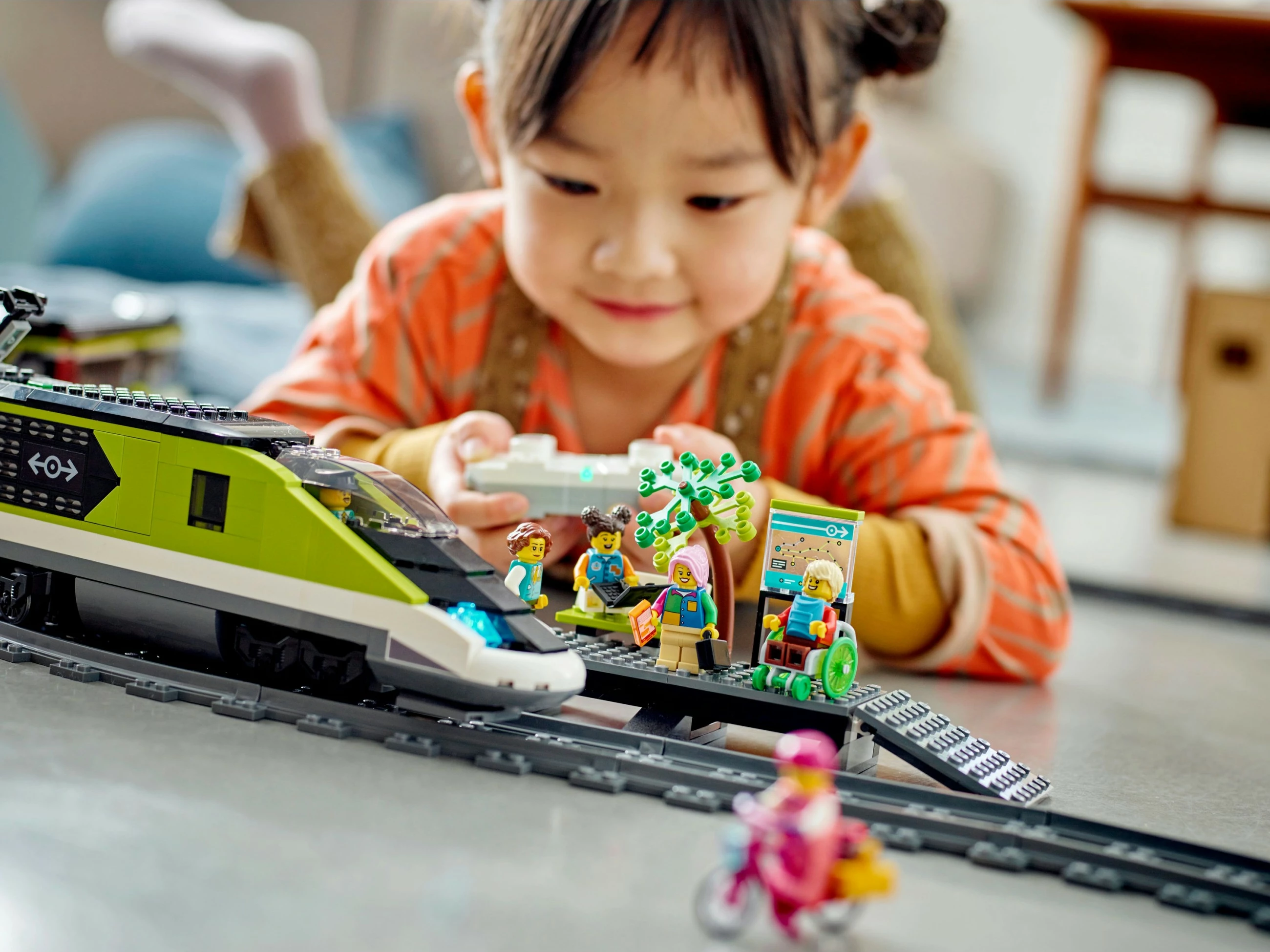Set ndërtimi LEGO City Express Passenger Train, 7 vjeç e lart, plastik, 764 pjesë, shumëngjyrësh