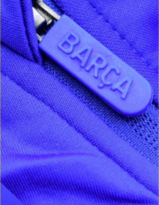 Trenerka për fëmijë FC Barcelona, e kaltër