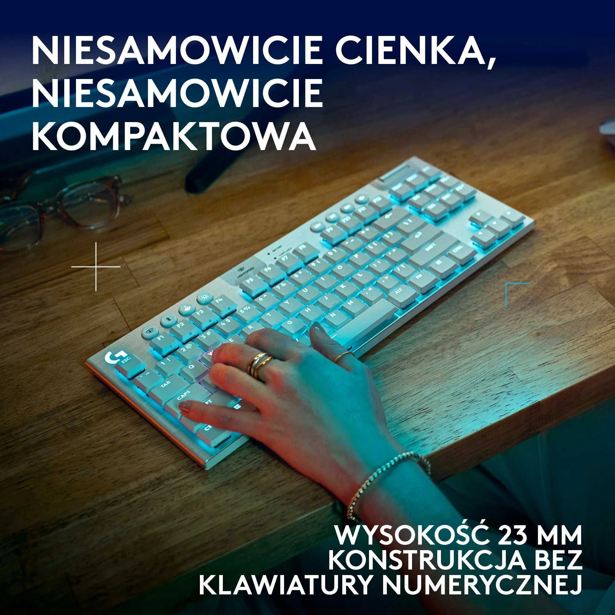 Tastierë gaming mekanike Logitech G915 X Lightspeed TKL GL Tactile (920-012737), RGB, wireless/USB/Bluetooth, US INTL, e bardhë