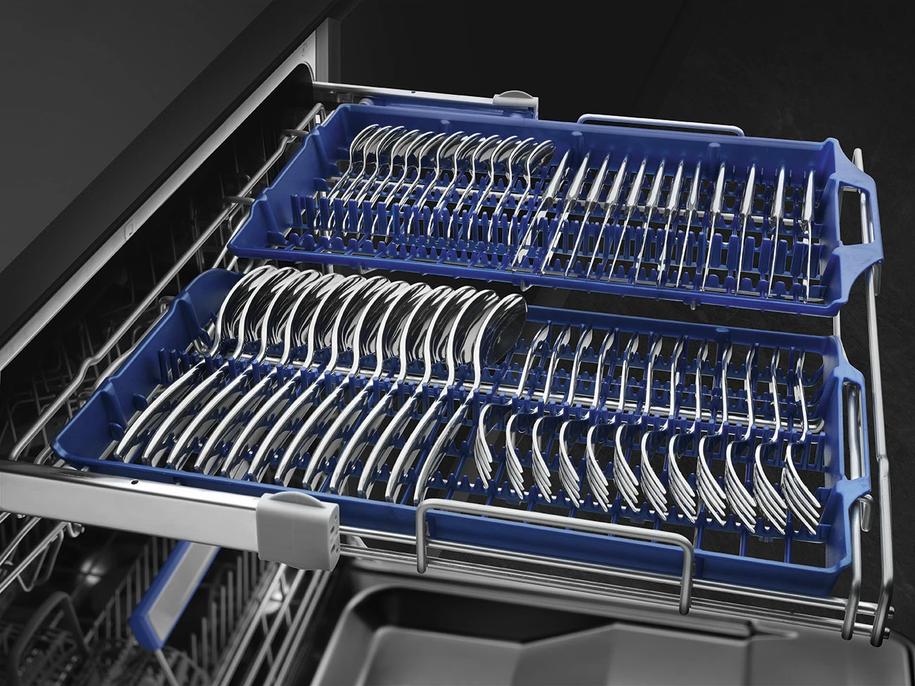 Enëlarëse montuese Smeg STX32BLLC, 13 sete, 60 cm