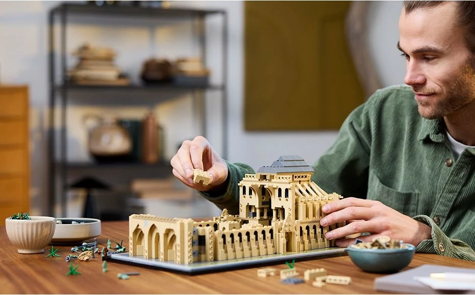 Set ndërtimi LEGO Architecture Notre-Dame de Paris, 4383 pjesë, plastikë, shumëngjyrësh