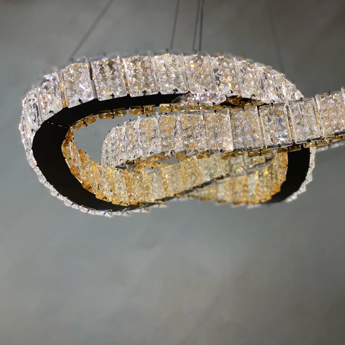 Abazhur LED kristal i varur H05