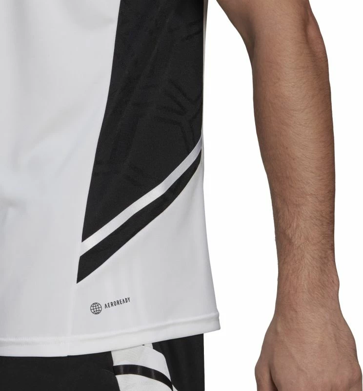 Maicë adidas për meshkuj, e bardhë