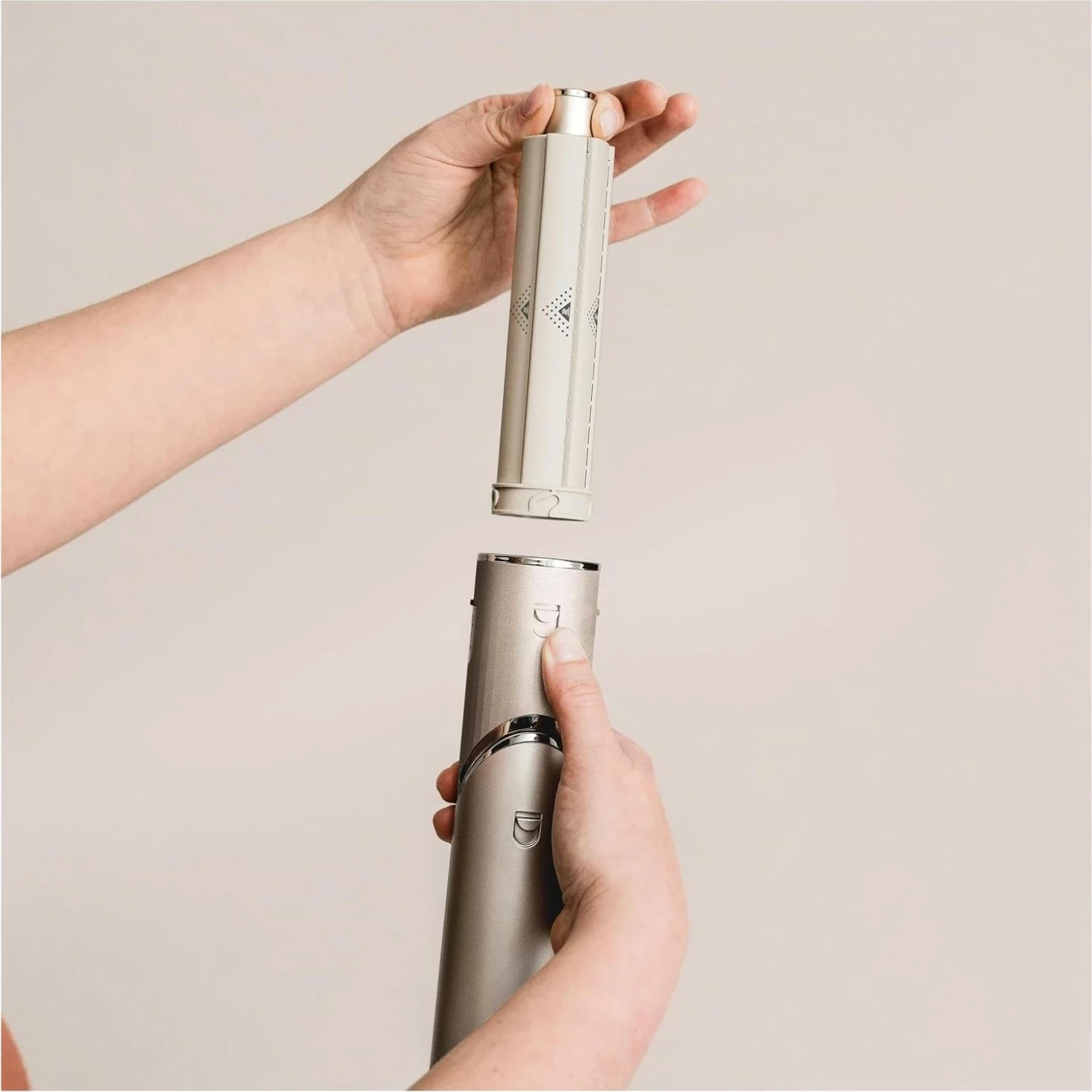 Tharëse flokësh Shark FlexStyle HD424SLEU, 1400W, bezhë