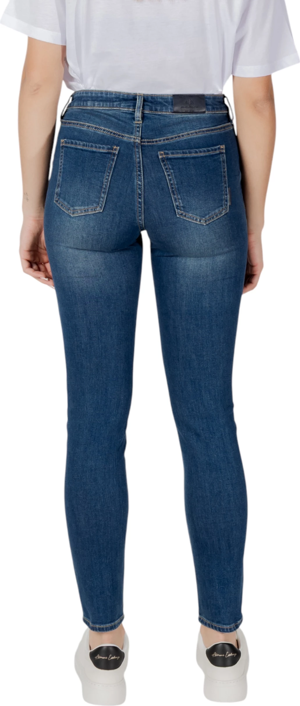 Xhinse skinny për femra Armani Exchange XW000123 AF10865, denim [Madhësia: W27]