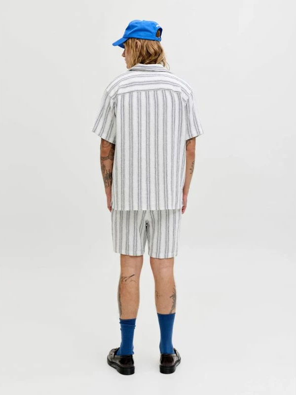 Shorce për meshkuj Jack&Jones JPSTJAIDEN COBA STRIPE JOG SHORTS REG SN 12274413, Cloud Dancer/Stripes [Madhësia: XL]