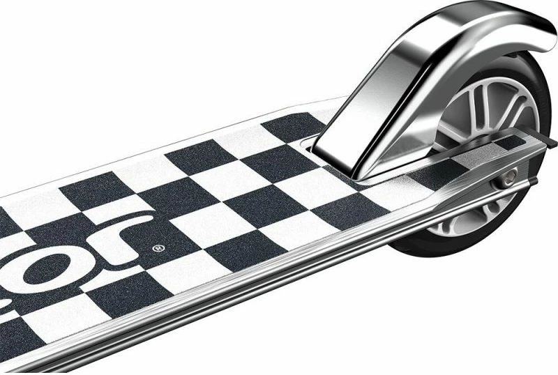 Skuter për fëmijë Razor, zi-bardhë