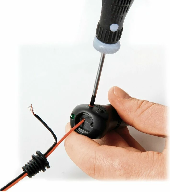 Mbrojtes I Siguresave Me Tregues Drite Led 12/24v