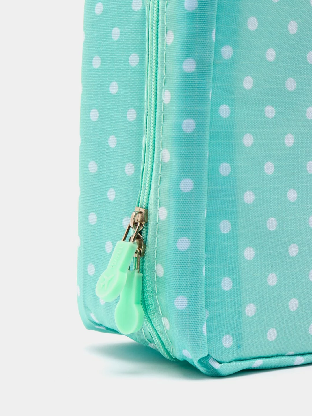 Çantë udhëtimi për kozmetikë 