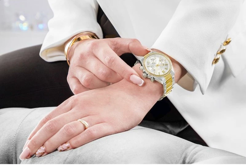 Orë dore femrash Giewont GW3670-B4, argjend dhe ar