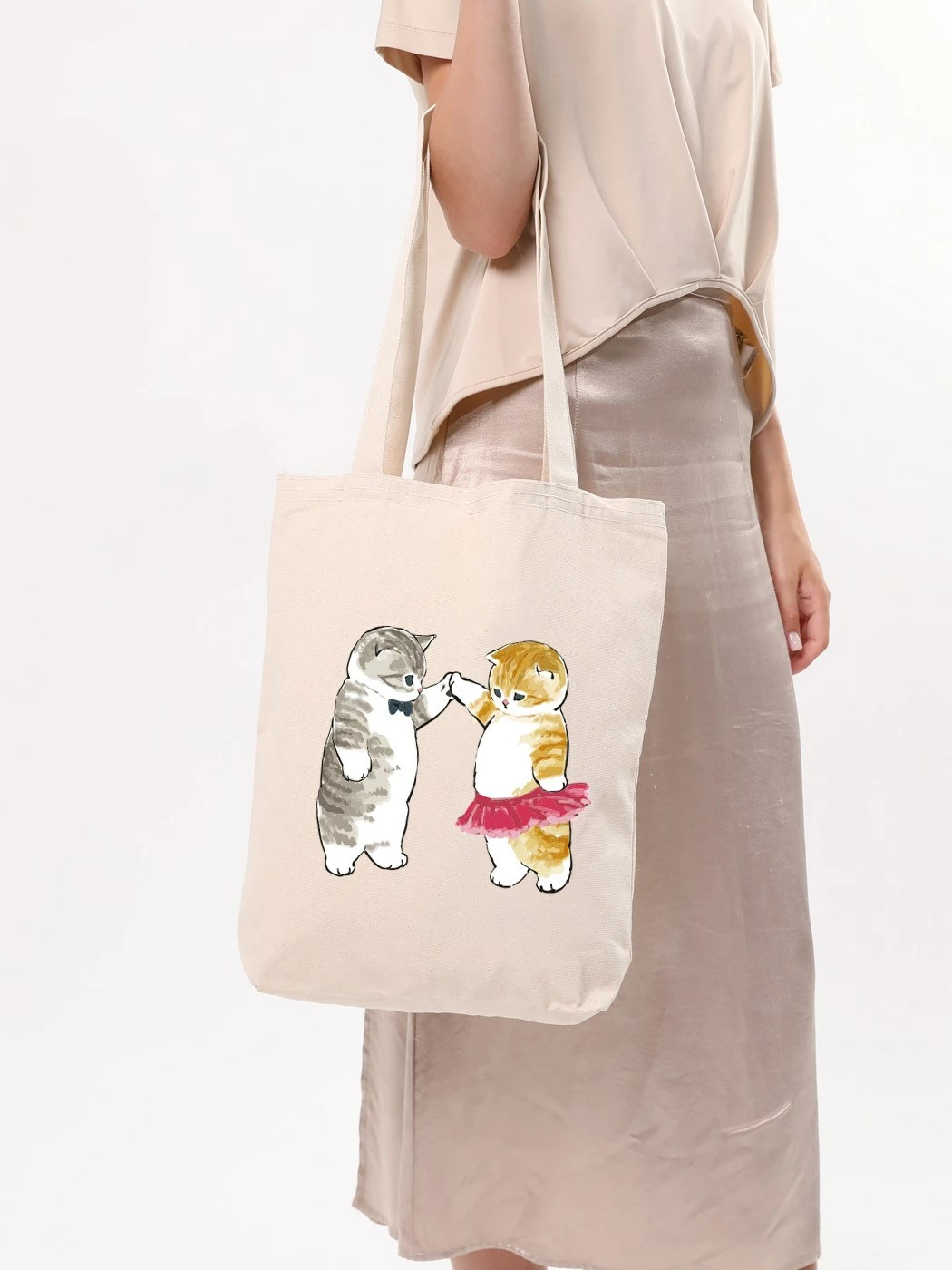 Torbë tote Zoozie Bags, krem, 35x40x8cm, me mace të vizatuara