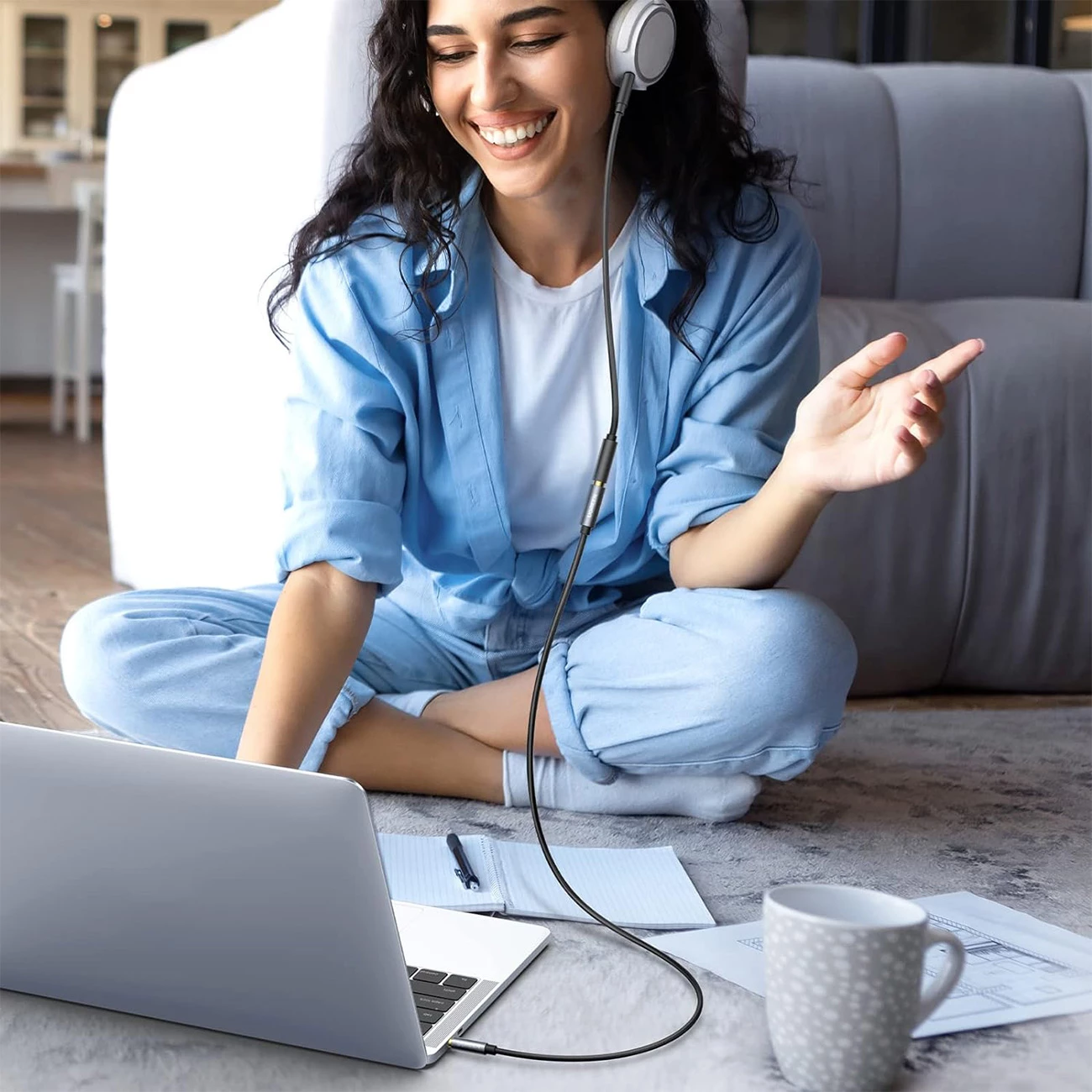 Kabllo audio zgjatues Ugreen AV118 10592, mini jack 3.5 mm mashkull/femër, 1m, argjendtë