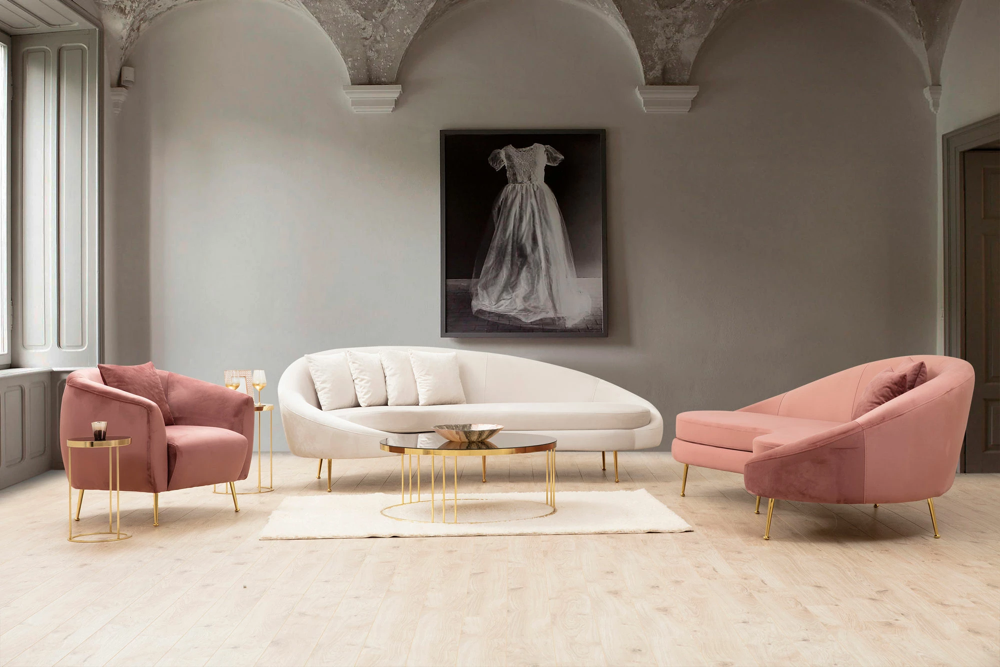 Divan treshe Atelier del Sofa, Eses majtas, bezhë