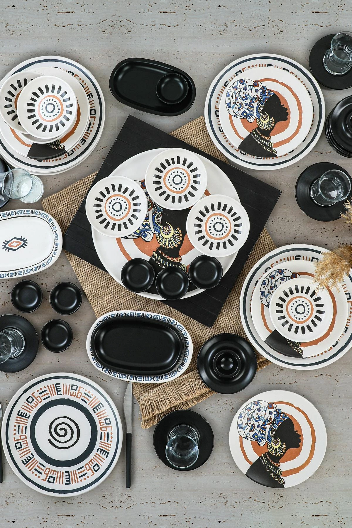 Set mëngjesi 50 pjesësh Hermia Concept, TV087050F26MAD45M00MAP0300