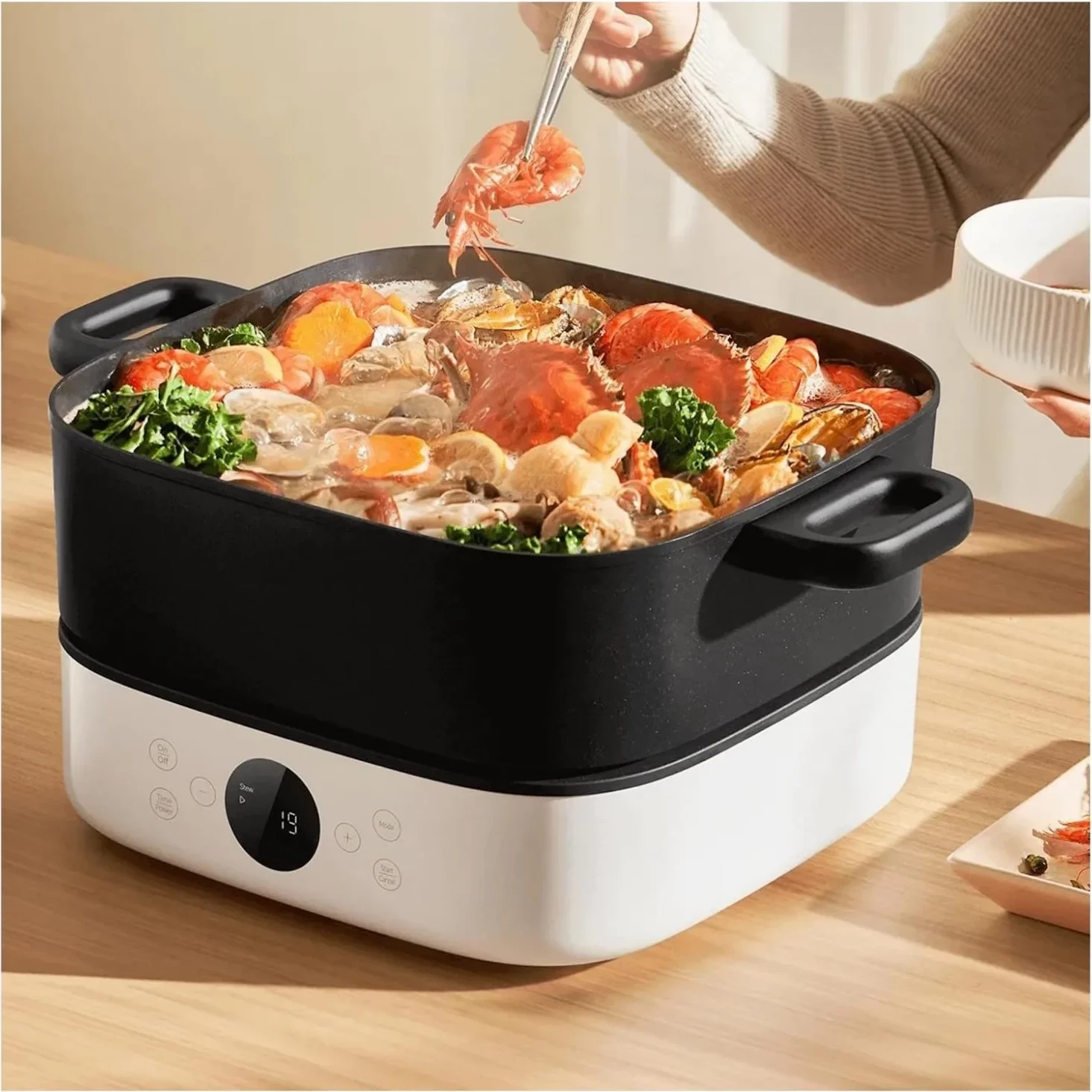 Tenxhere elektrike Hot Pot multifunksionale Xiaomi 61546 6L, e zezë