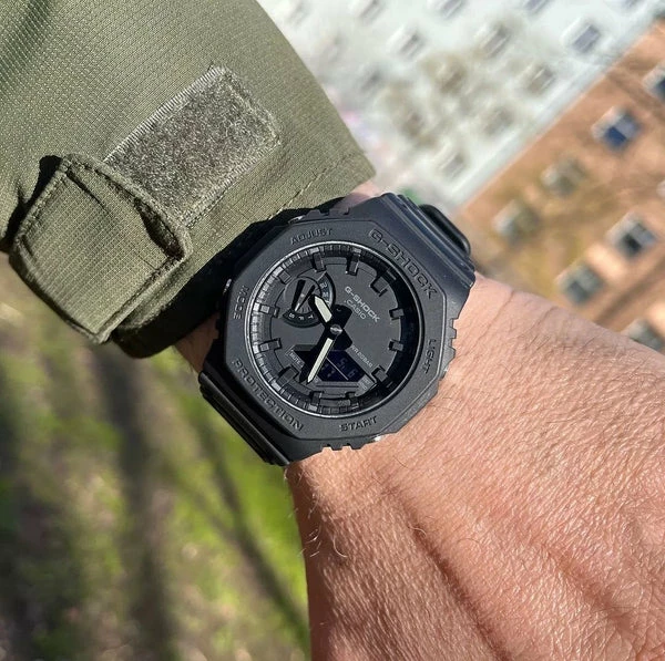 Orë dore G-SHOCK GA-2100-1A1, e zezë
