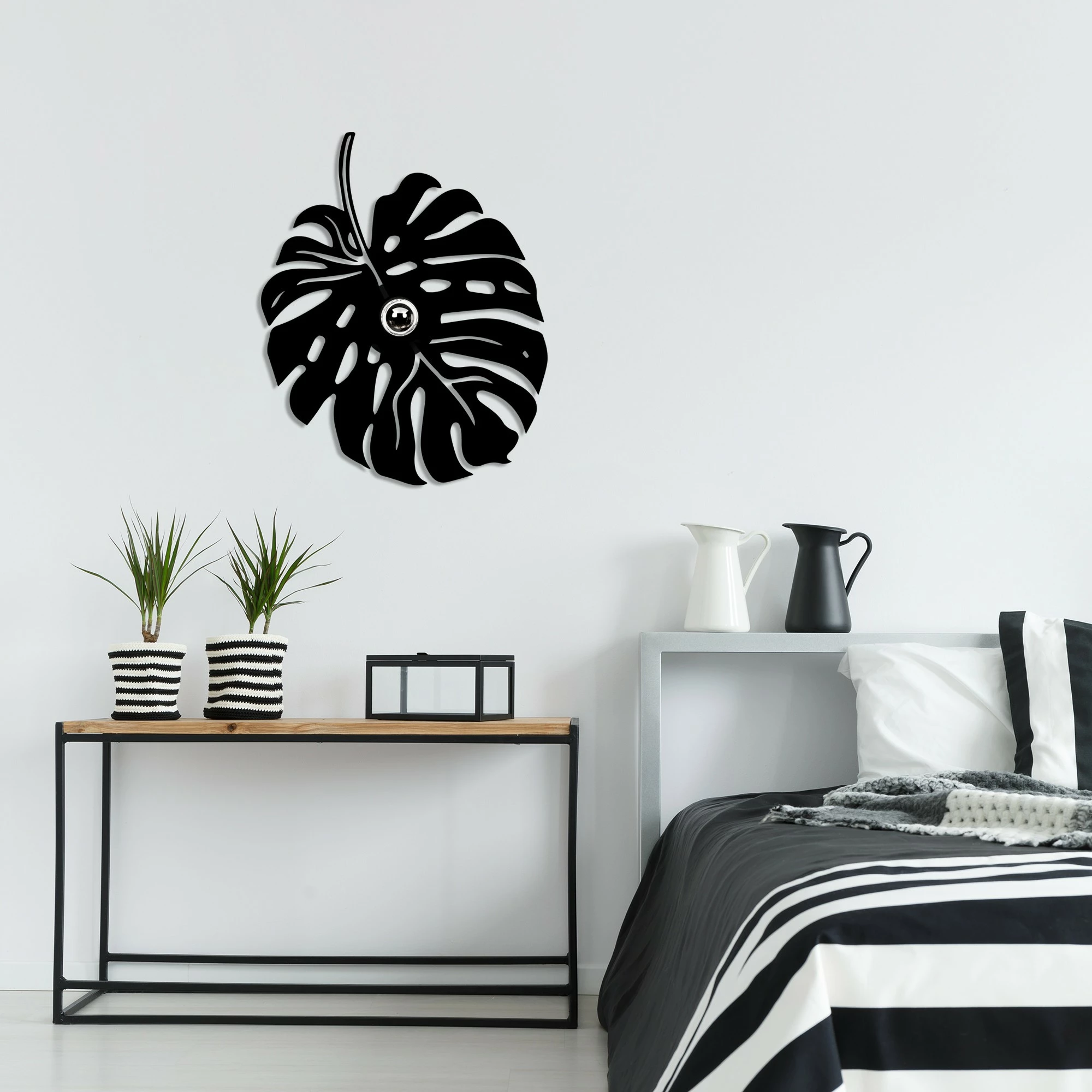 Llambë muri Opviq, dizajn lule e zezë, W-035, 45x12x55 cm