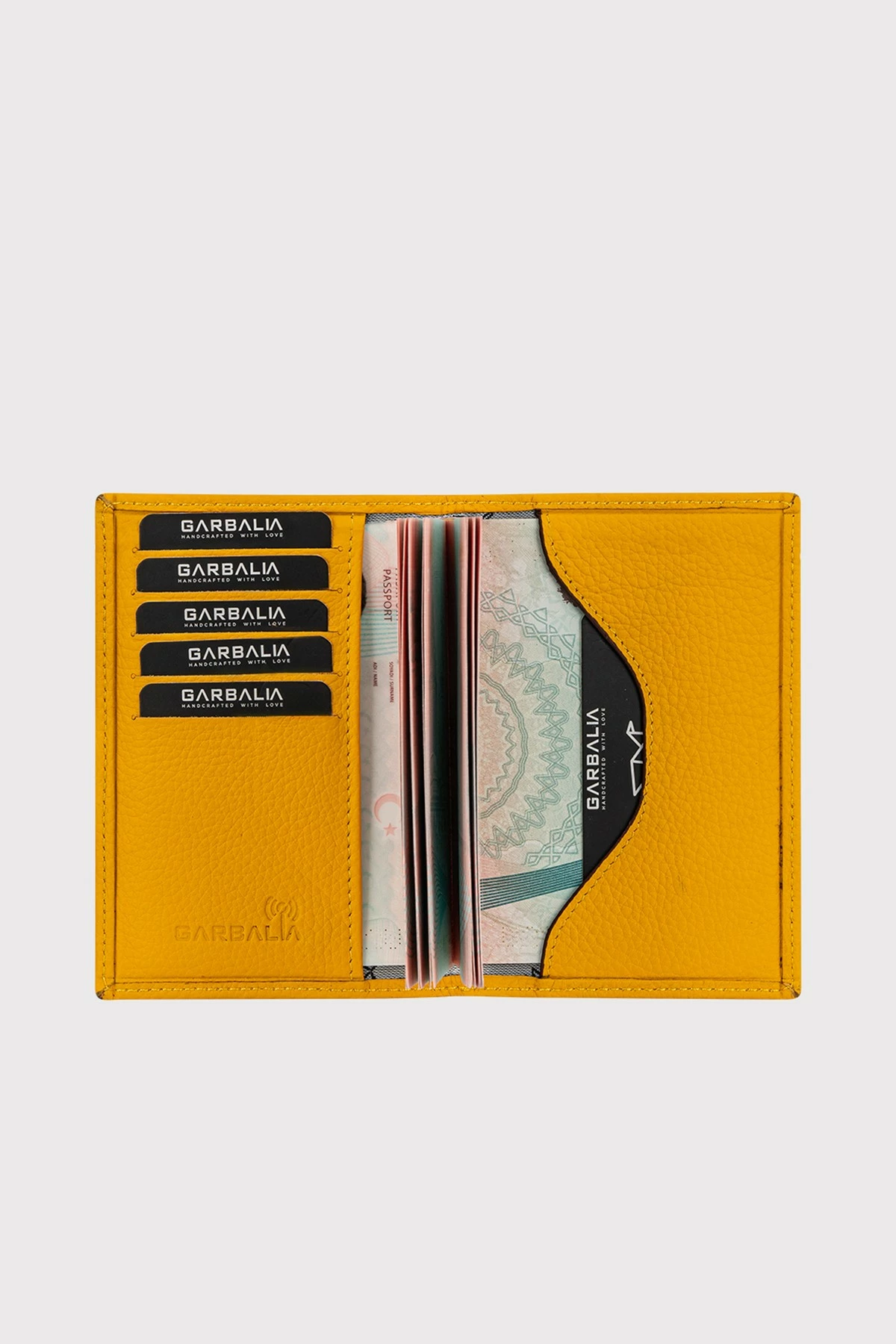 Portofol uniseks, lëkurë natyrale, ngjyrë mustard, Zoozie Bags, Passcase