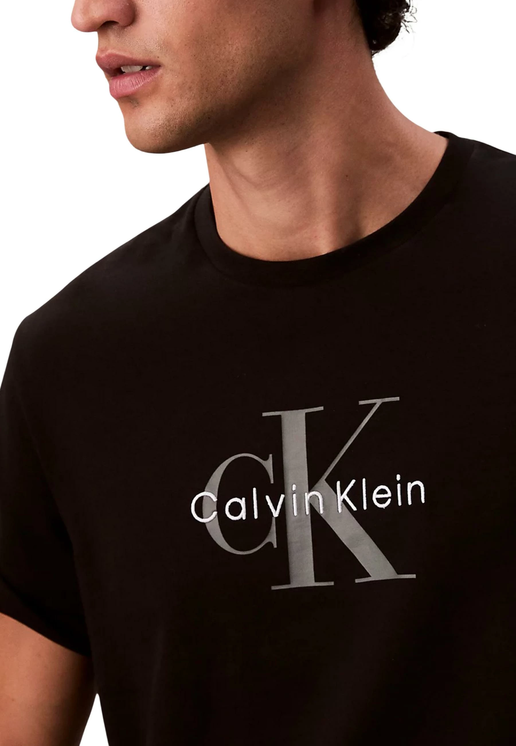 Maicë për meshkuj Calvin Klein Jeans SS Hero Monologo Tee LV04RB862G, e zezë [Madhësia: XL]