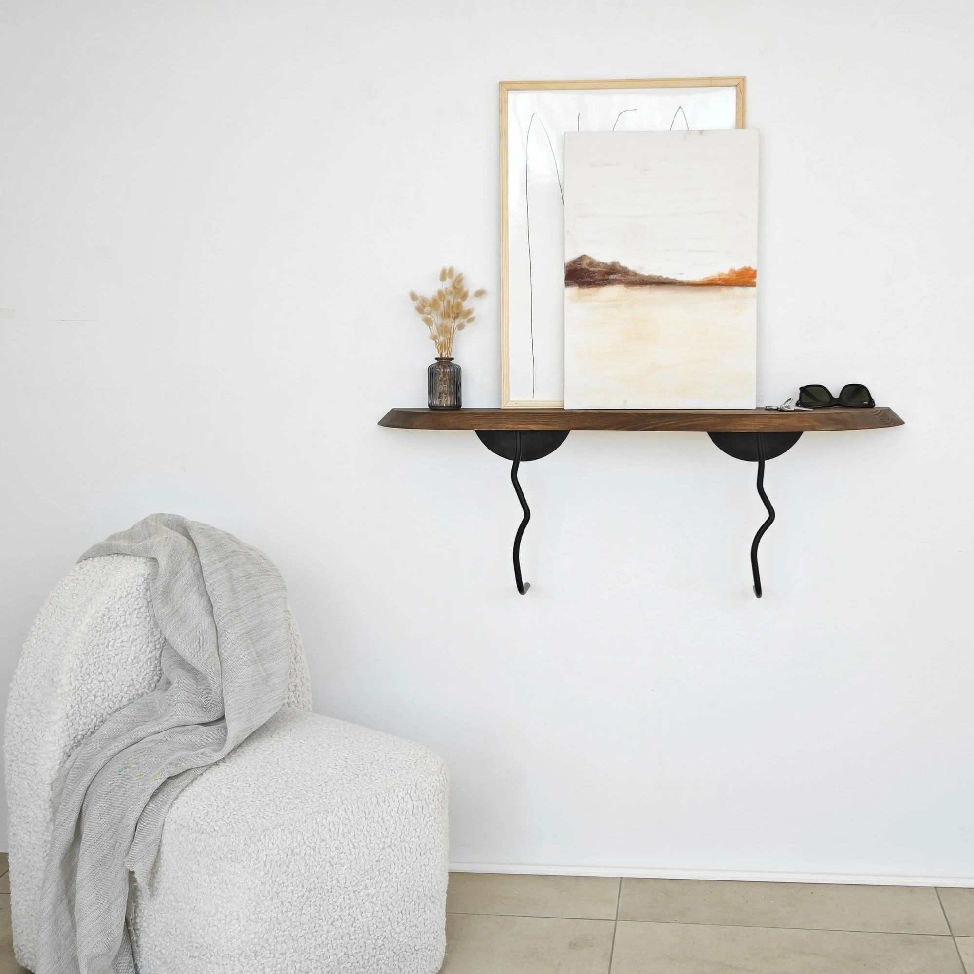 Raft muri Skye Decor, ngjyrë e zezë, arre