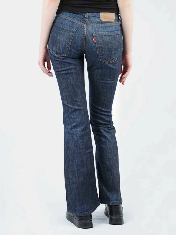 Xhinse për femra Levi's bootcut [Madhësia: W27 L34]