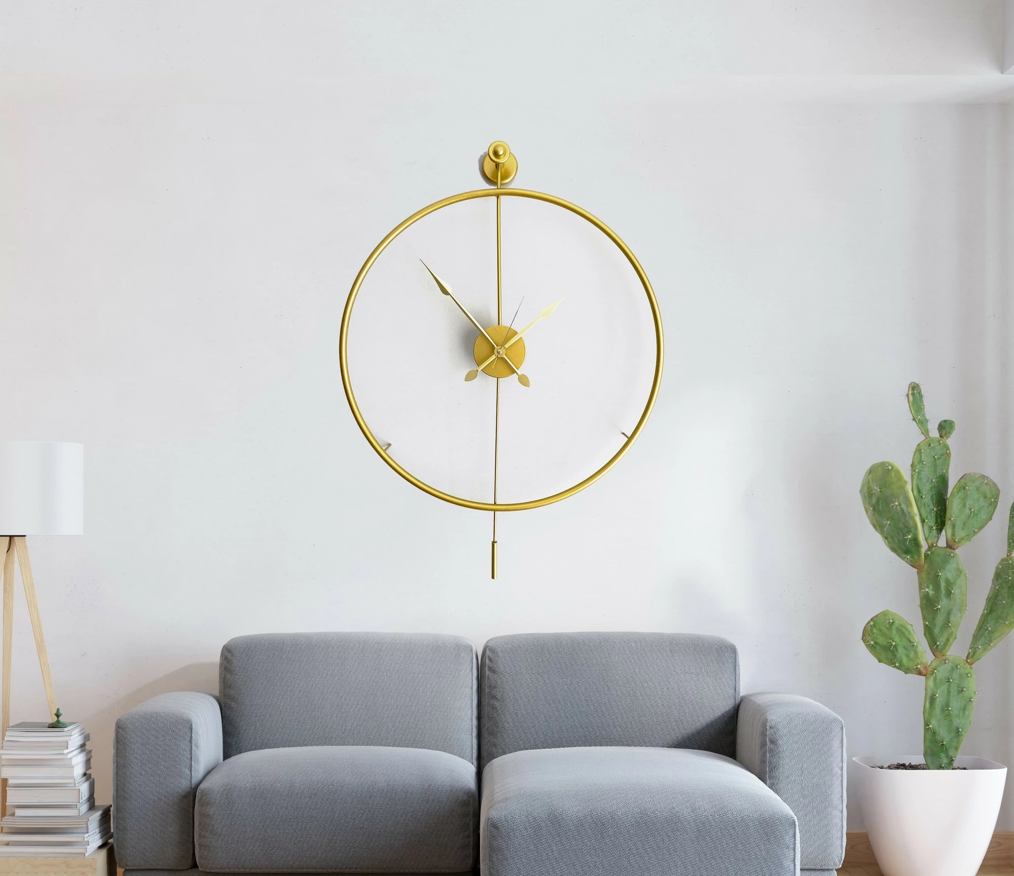 Orë muri dekorative prej metali, ngjyrë ari