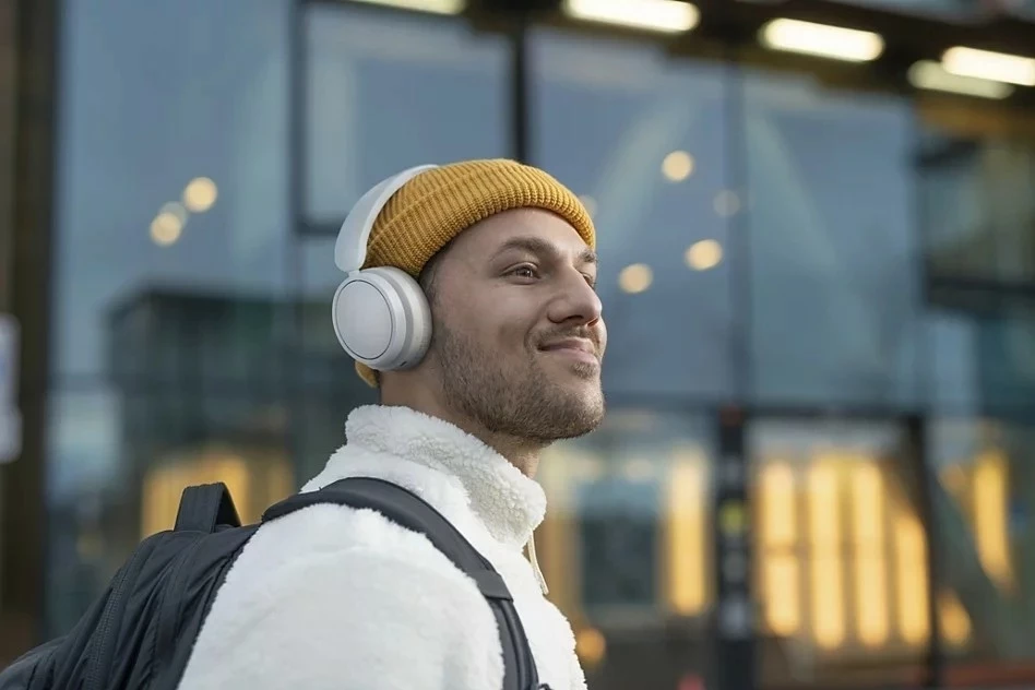 Kufje Philips TAH5209WT/00, Bluetooth 5.3, on-ear, 65 orë, të palosshme, të bardha