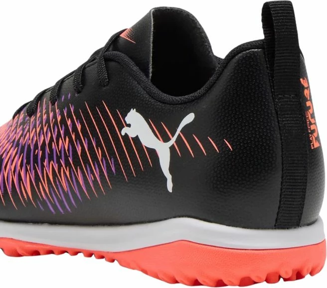 Atlete futbolli për fëmijë Puma, të zeza