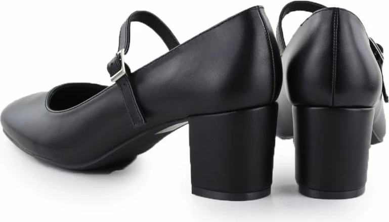 Këpucë elegante për femra Leone, të zeza