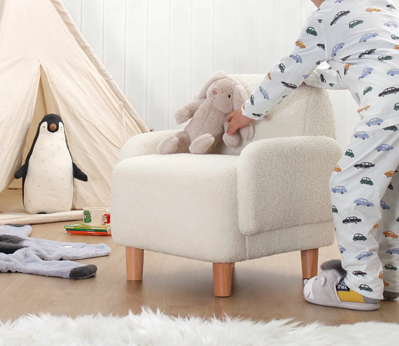 Karrige fëmijësh me krahë, Cobie Teddy, ngjyrë e bardhë