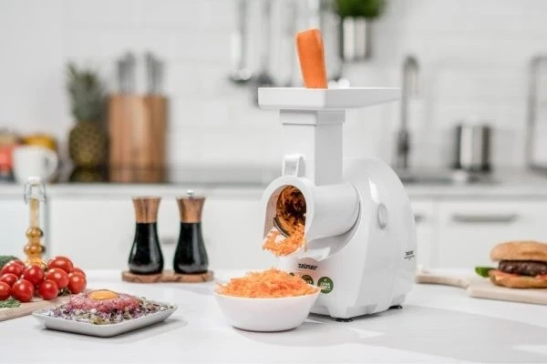 Makinë për bluar mishin Zelmer, e bardhë